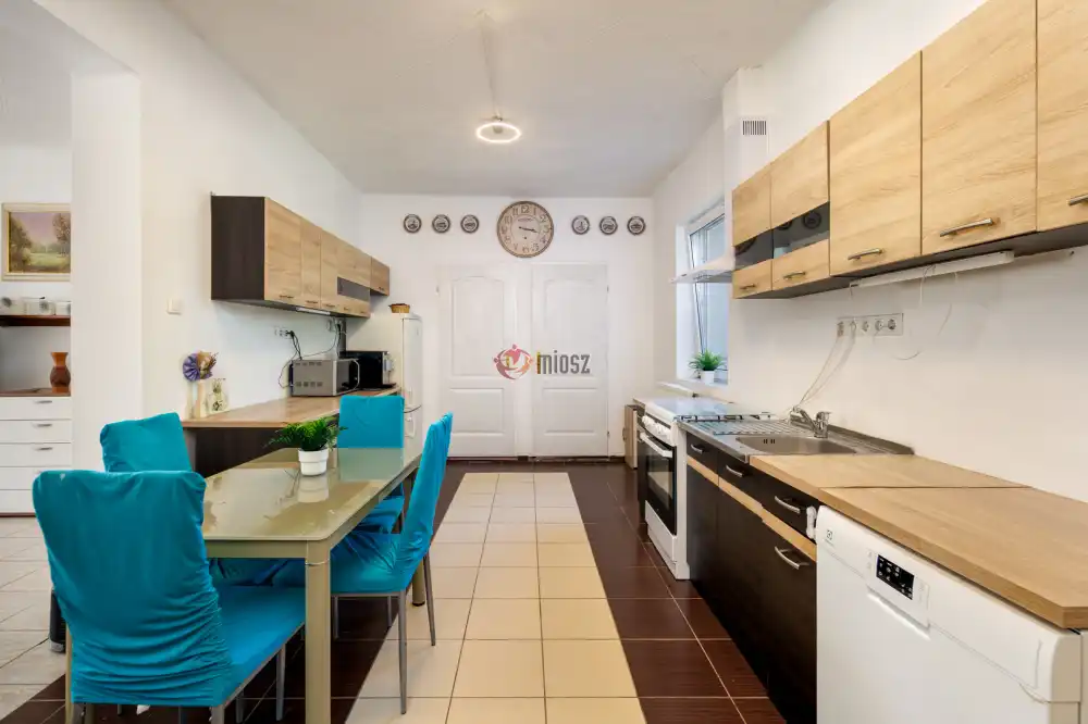 Komárom-Esztergom megye - Sárisáp