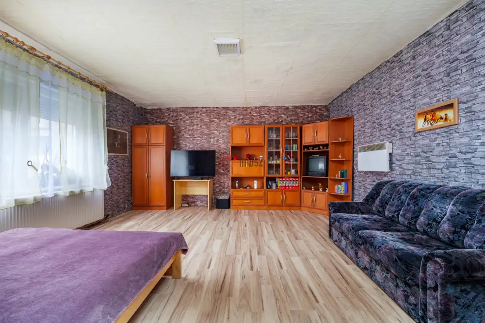 Komárom-Esztergom megye - Sárisáp