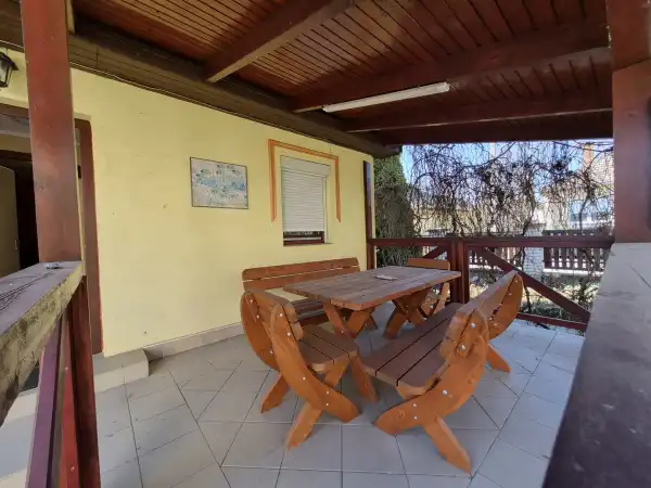 Eladó családi ház, Sarud 2 szoba 70 m² 30 M Ft