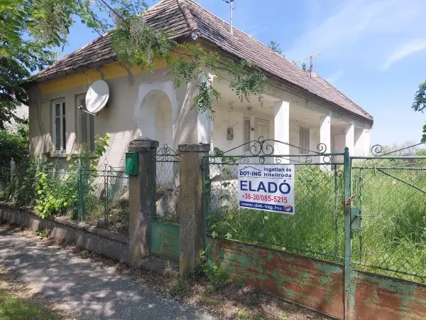 Eladó családi ház, Sikátor 2 szoba 102 m² 12.9 M Ft