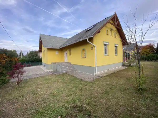 Eladó családi ház, Sopron 6 szoba 208 m² 124.9 M Ft