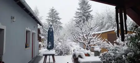 eladó családi ház, Sümegprága