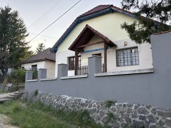Eladó családi ház, Szanda 4 szoba 171 m² 47.9 M Ft