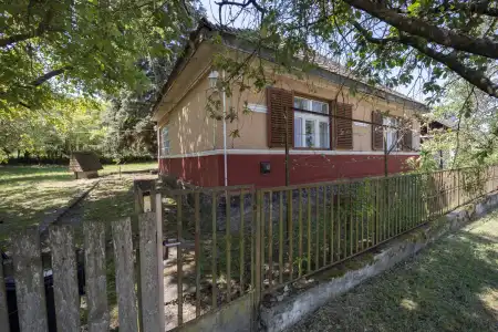 eladó családi ház, Szanda