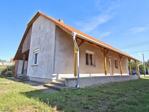 Eladó családi ház, Szatymaz 3 szoba 127 m² 87.5 M Ft