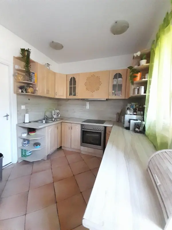 Eladó családi ház, Százhalombatta 4+1 szoba 140 m² 110 M Ft