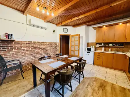 eladó családi ház, Székesfehérvár