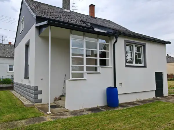 Eladó családi ház, Szentgotthárd 2 szoba 80 m² 62 M Ft