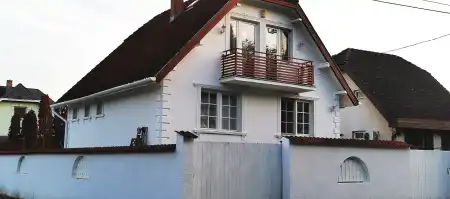 eladó családi ház, Szigethalom