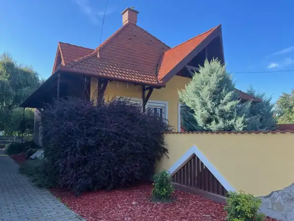 Eladó családi ház, Szigetszentmárton 5 szoba 165 m² 119 M Ft