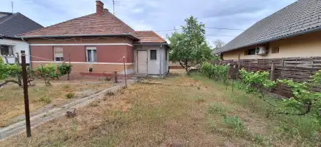 eladó családi ház, Szigetszentmiklós