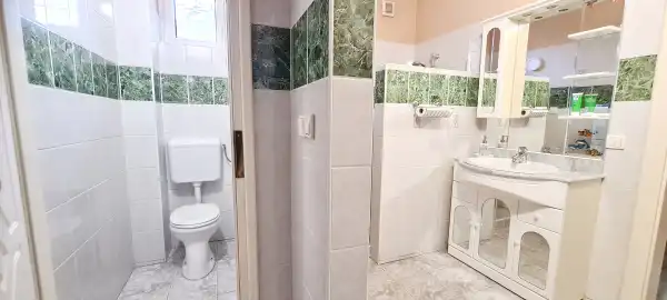Eladó családi ház, Szigetszentmiklós 4+1 szoba 200 m² 100 M Ft