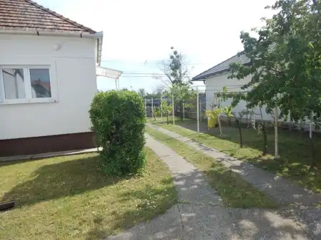 eladó családi ház, Tapolca