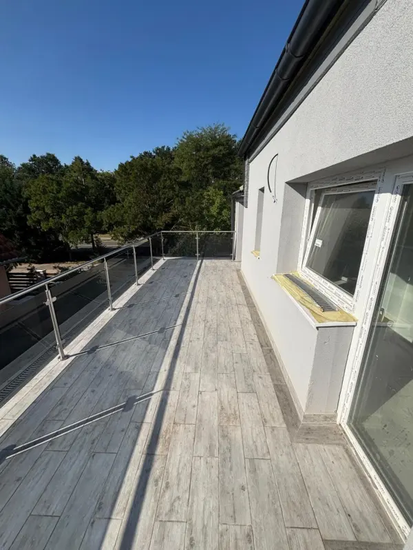 Eladó családi ház, Tata 4 szoba 150 m² 94 M Ft