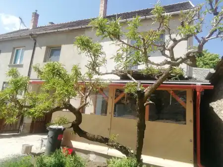 eladó családi ház, Tata