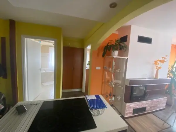 Eladó családi ház, Tatabánya 4+1 szoba 130 m² 89.99 M Ft