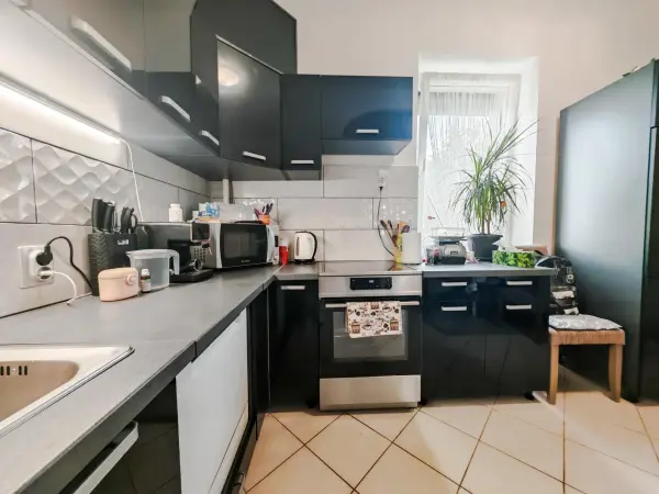 Eladó családi ház, Tatabánya 4 szoba 141 m² 90 M Ft
