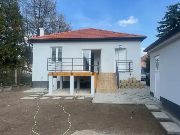 Eladó családi ház, Tatabánya 3 szoba 121 m² 125 M Ft