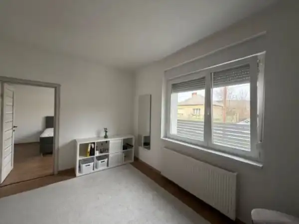 Eladó családi ház, Tatabánya 3 szoba 121 m² 98.5 M Ft