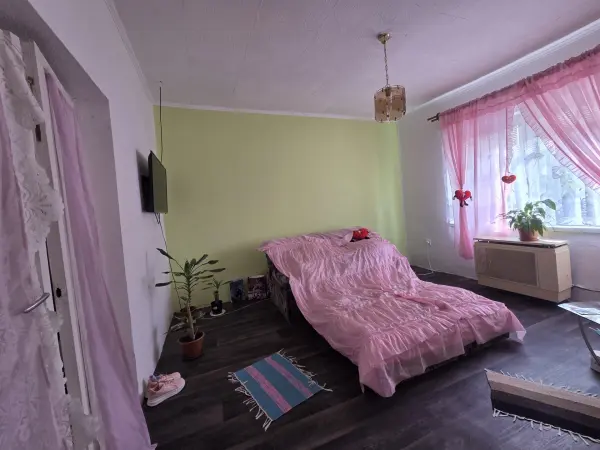 Eladó családi ház, Tiszadob 2 szoba 68 m² 6.5 M Ft