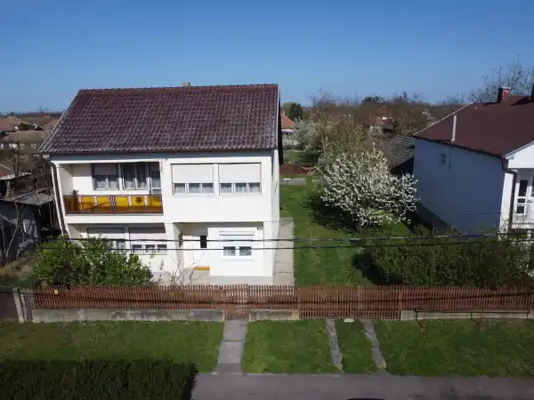 Eladó családi ház, Tiszanána 3 szoba 110 m² 31.5 M Ft
