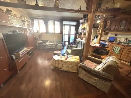 eladó családi ház, Vác