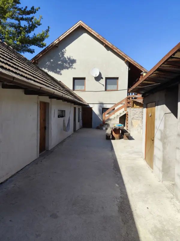 Eladó családi ház, Vasztélypuszta 3 szoba 262 m² 128 M Ft