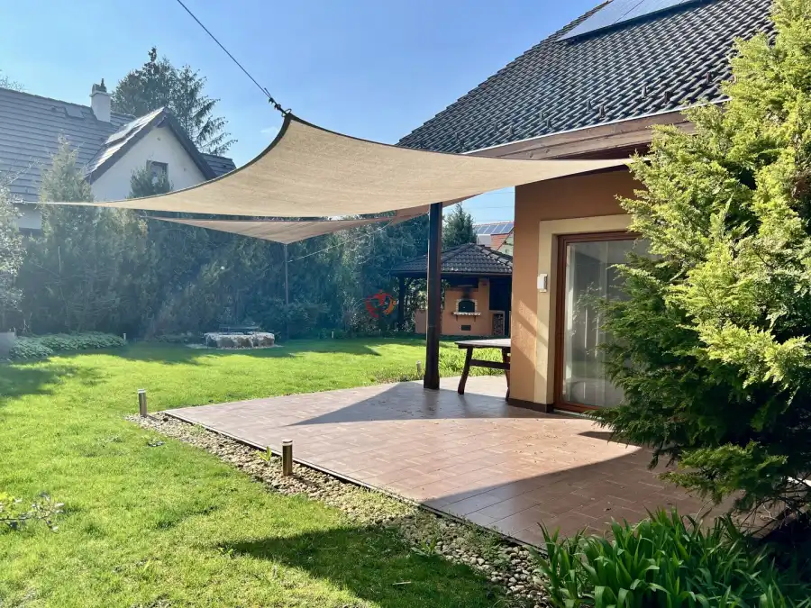 eladó családi ház, Velence