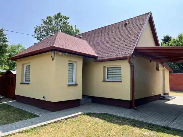 Eladó családi ház, Velence 2 szoba 68 m² 79.9 M Ft