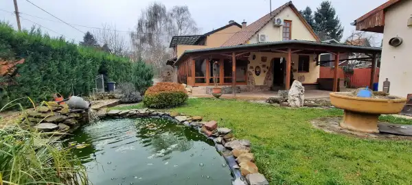 Eladó családi ház, Verőce 3+2 szoba 105 m² 110 M Ft