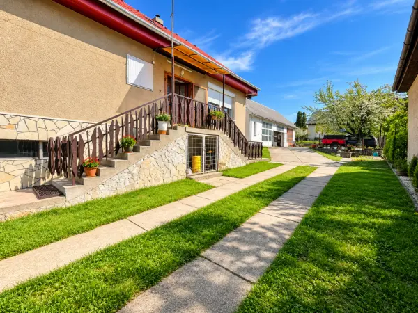 Eladó családi ház, Verőce 5 szoba 125 m² 134.9 M Ft