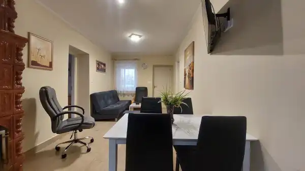 Eladó családi ház, Vésztő 2 szoba 80 m² 29.9 M Ft Eladó családi ház, Vésztő 2 szoba 80 m² 29.9 M Ft