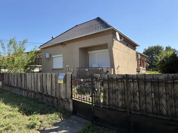Eladó családi ház, Zalakaros 6 szoba 157 m² 93 M Ft