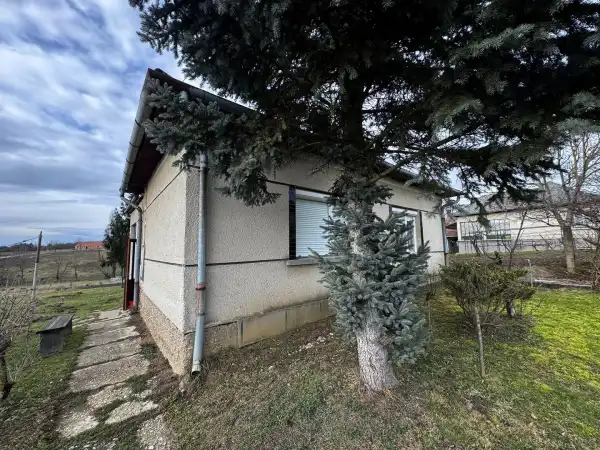 Eladó családi ház, Zalalövő 2 szoba 67 m² 23 M Ft