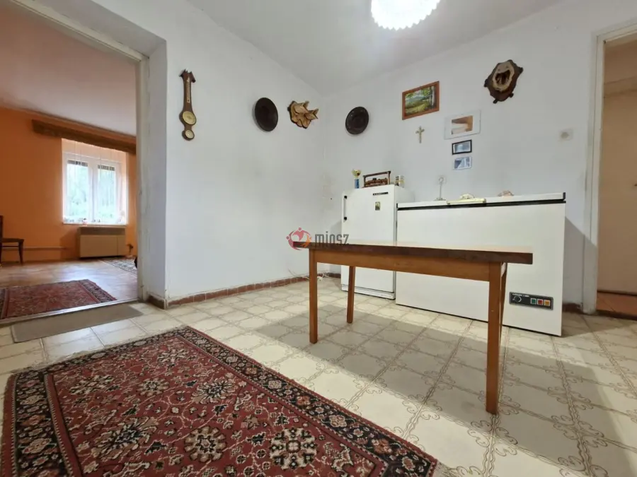 eladó családi ház, Zsennye