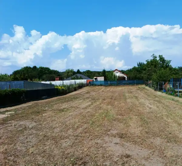 Eladó Építési telek, Csörög 816 m² 19 M Ft
