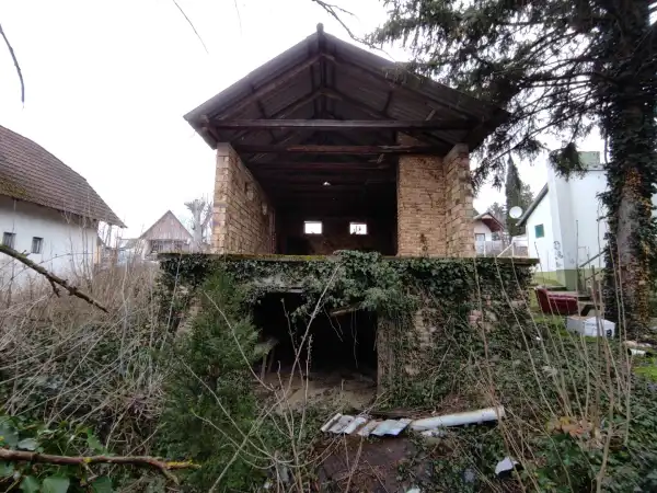 Eladó Építési telek, Dunaszekcső 338 m² 3.9 M Ft