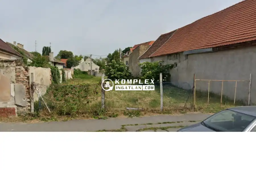 eladó  Építési telek, Győr