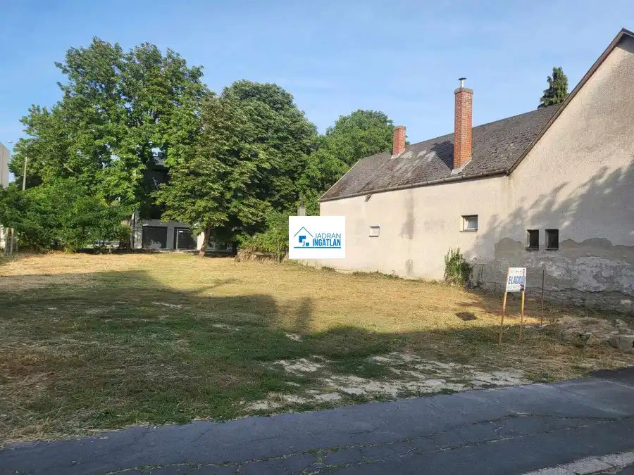 eladó  Építési telek, Keszthely