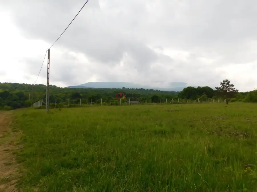 eladó  Építési telek, Parád