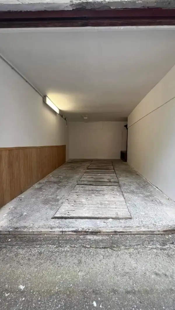 Eladó garázs, Eger 15 m² 6.9 M Ft