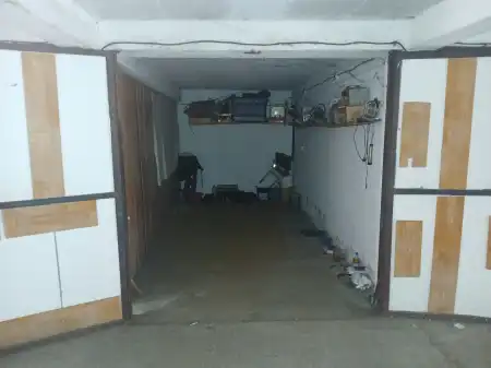 eladó garázs, Nyíregyháza