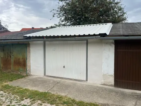 eladó garázs, Székesfehérvár