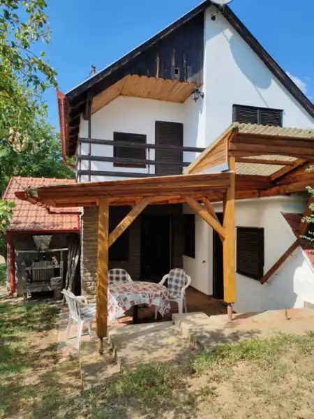 eladó gazdasági ingatlan, Borgáta