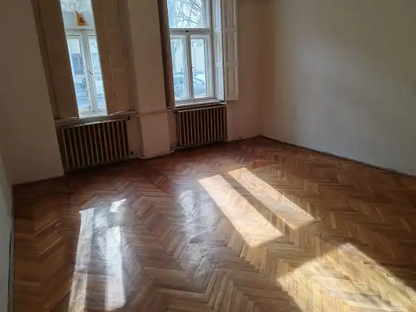 Eladó házrész, Békéscsaba 2 szoba 84 m² 41 M Ft