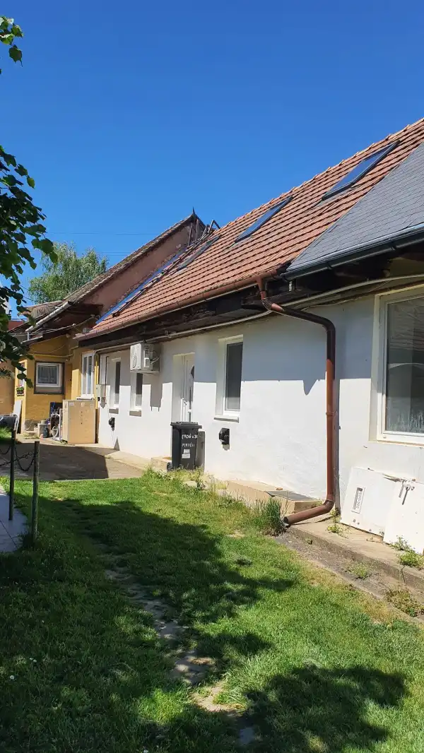 Eladó házrész, Budakeszi 1+2 szoba 61 m² 49.9 M Ft