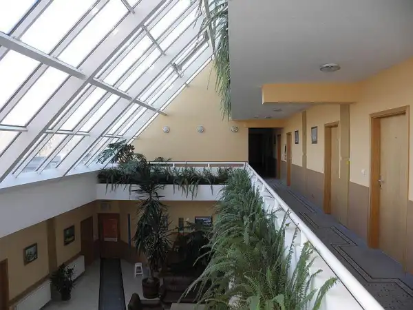 Eladó hotel, szálloda, Zalakaros 44 szoba 2650 m² 1604 M Ft
