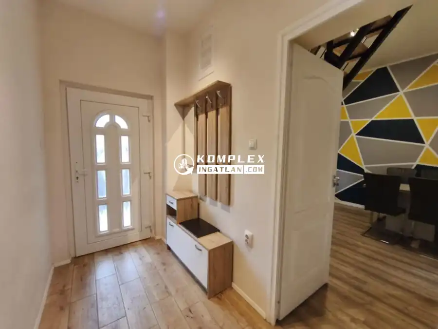 eladó ikerház, Budapest, III. kerület