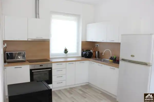 Eladó ikerház, Dabas 5 szoba 93 m² 99.99 M Ft