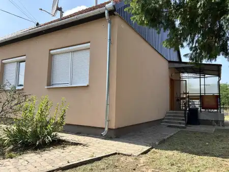 eladó ikerház, Dabas